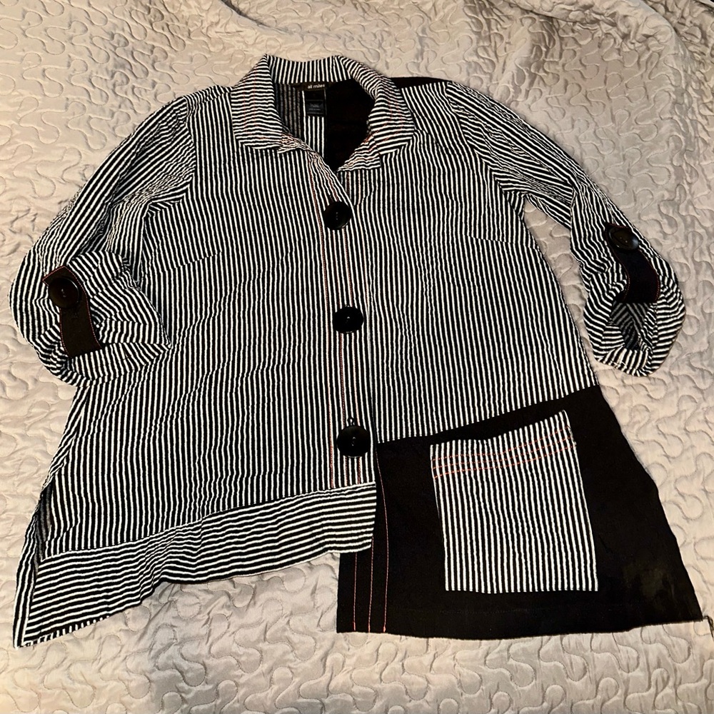 Ali Miles Black and White Striped Jacket